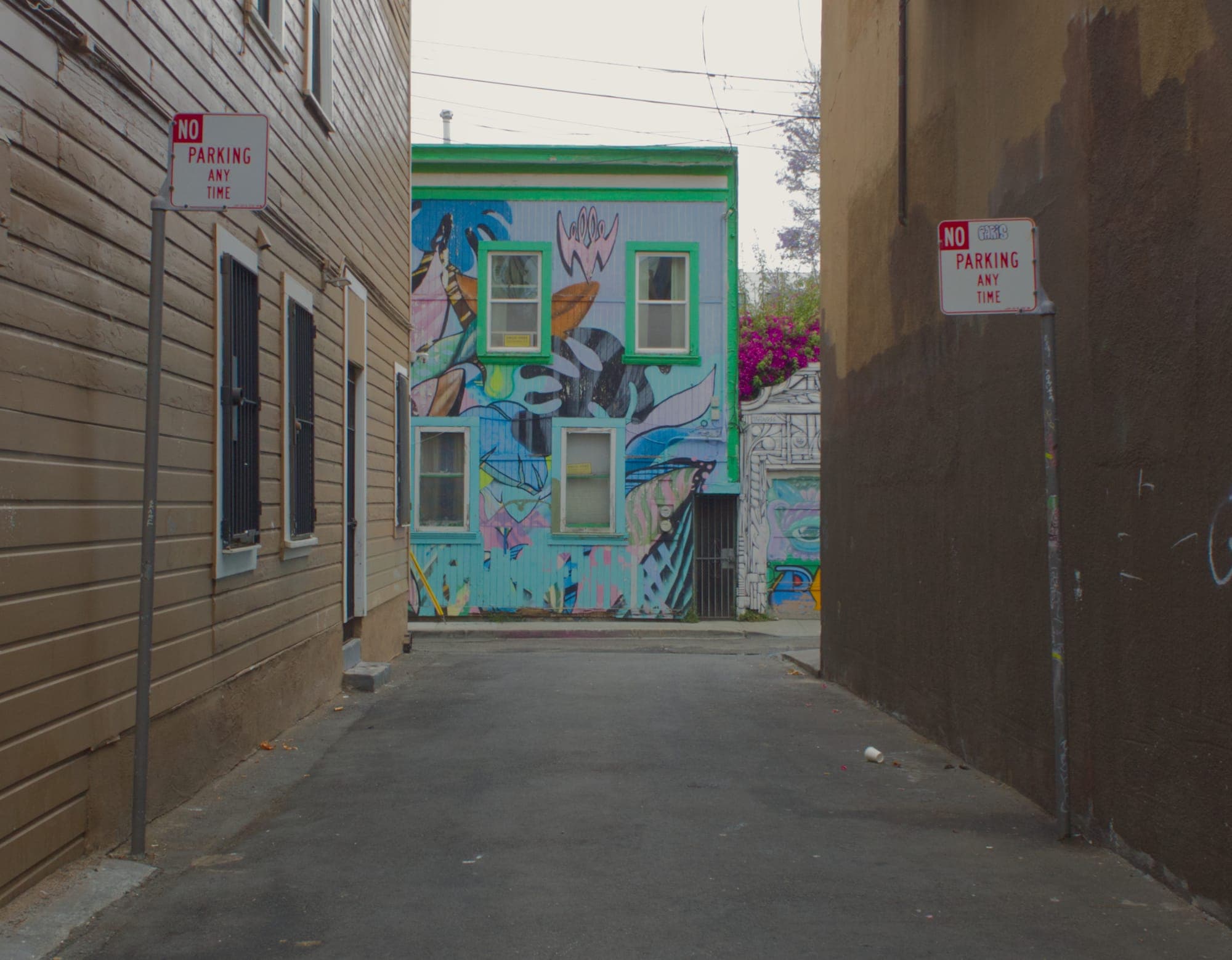 Colorful mural at the end of an alley in San Francisco